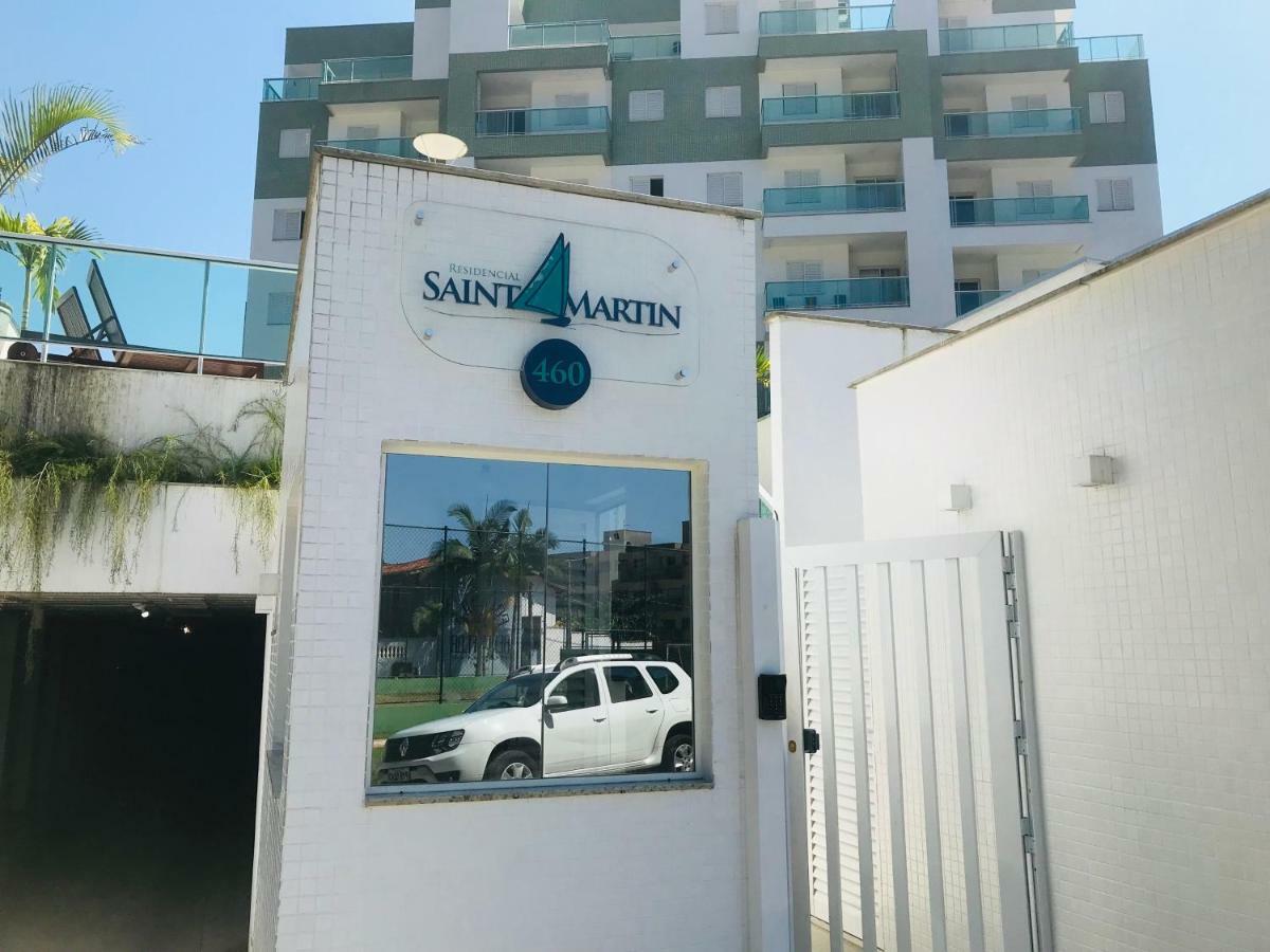 Aptº Familiar-condomínio Fechado-praia Grande Apartamento *